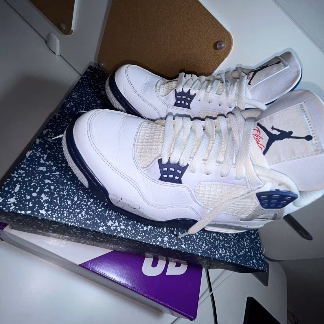 Air Jordan 4 Retro 'Midnight Navy' DH6927-140 Air Jordan 4 Retro 'Midnight Navy' DH6927-140